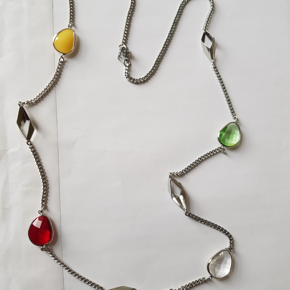 Jewelleries - Picture 13 of 14